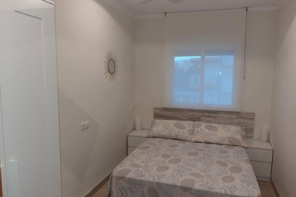 Estudio recién reformado muy cerca del mar Playa de Gandía Exterior foto